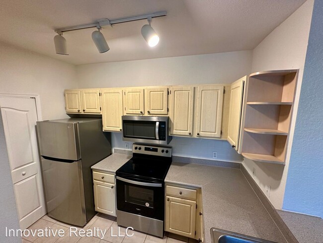Building Photo - 2 br, 2 bath House - 1408 Lake Shadow Circ...
