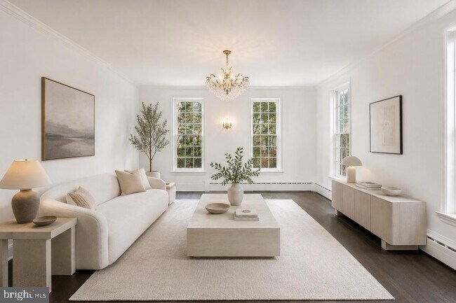 Foto del edificio - 5305 Saratoga Ave