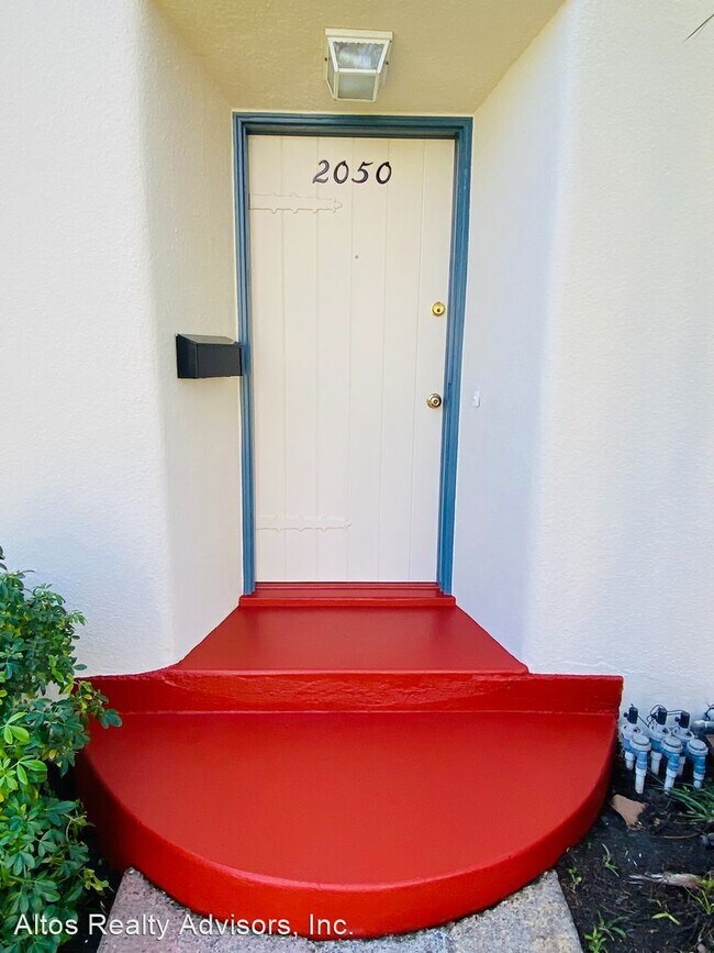 Foto del edificio - 2 br, 1 bath House - 2050 Emerson Street