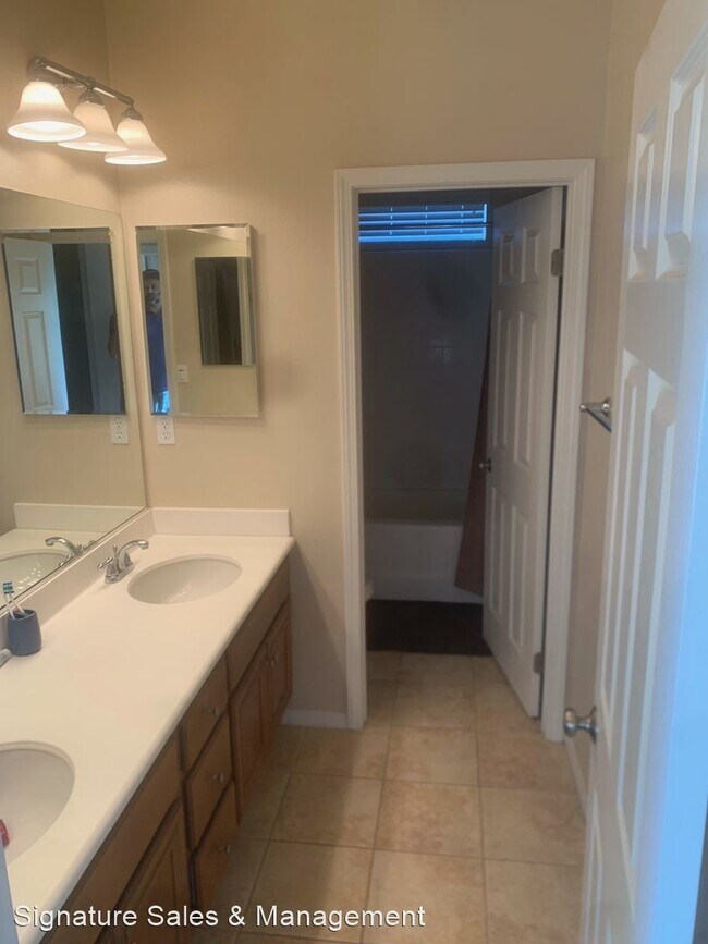 Building Photo - 3 br, 3 bath House - 45898 Gold Mine Drive
