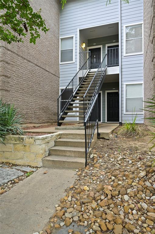 Building Photo - 12166 Metric Blvd