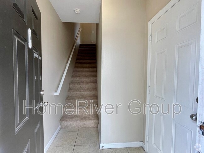 Building Photo - 6047 Gibson Ave