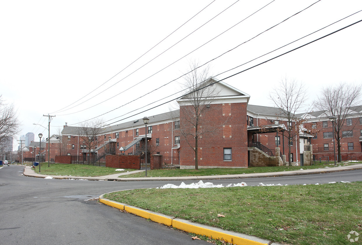 Building Photo - Mary Shepard Place