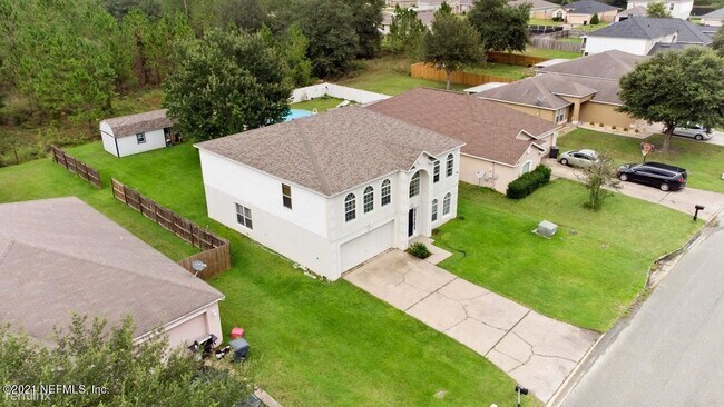 Building Photo - 5 br, 3 bath House - 717 LARGO LN