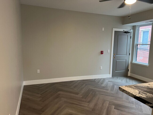 Foto del edificio - eml649