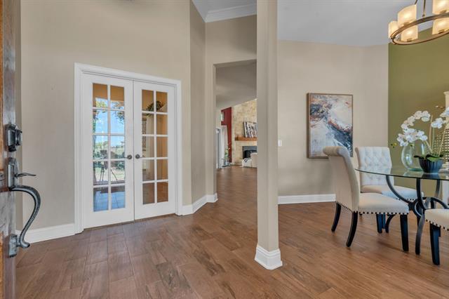 Building Photo - 714 High Point Dr