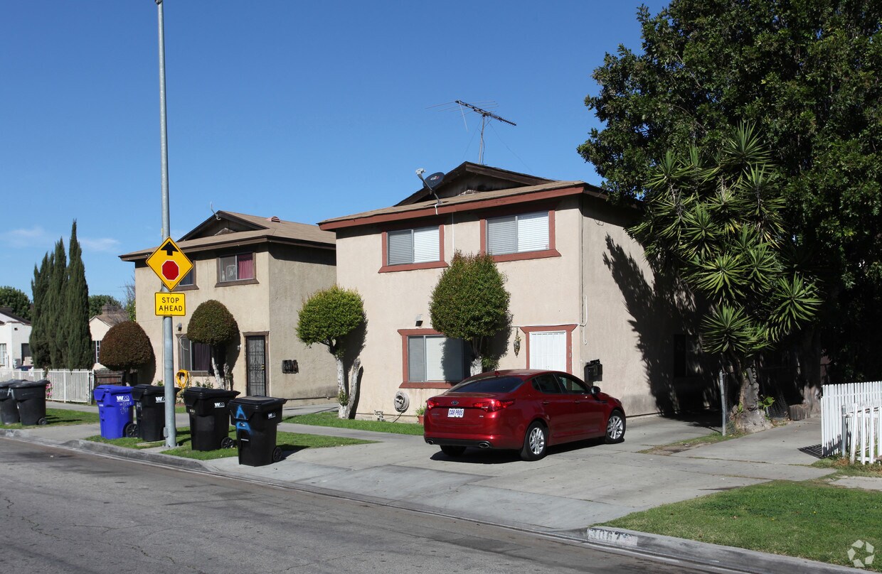 Foto del edificio - 3061-3063 Randolph St