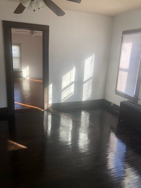 Foto del edificio - 1925 Latham St