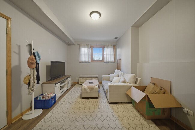 Foto del edificio - 844 N Wood St