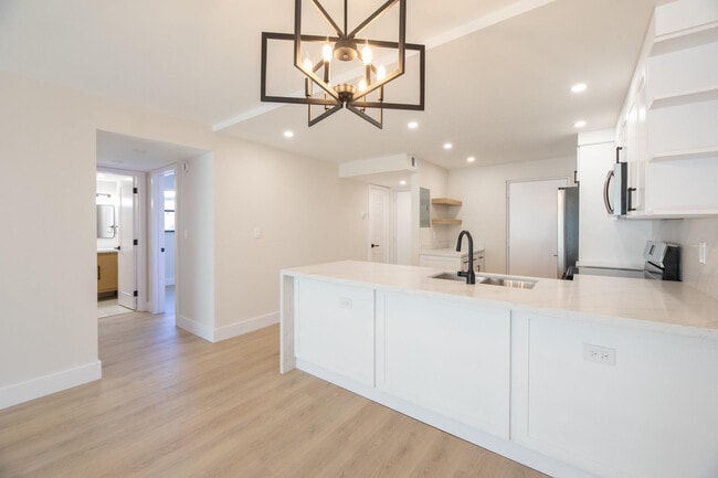 Foto del edificio - 2322 S Cypress Bend Dr