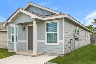 Building Photo - 5410 Verdugos Pl