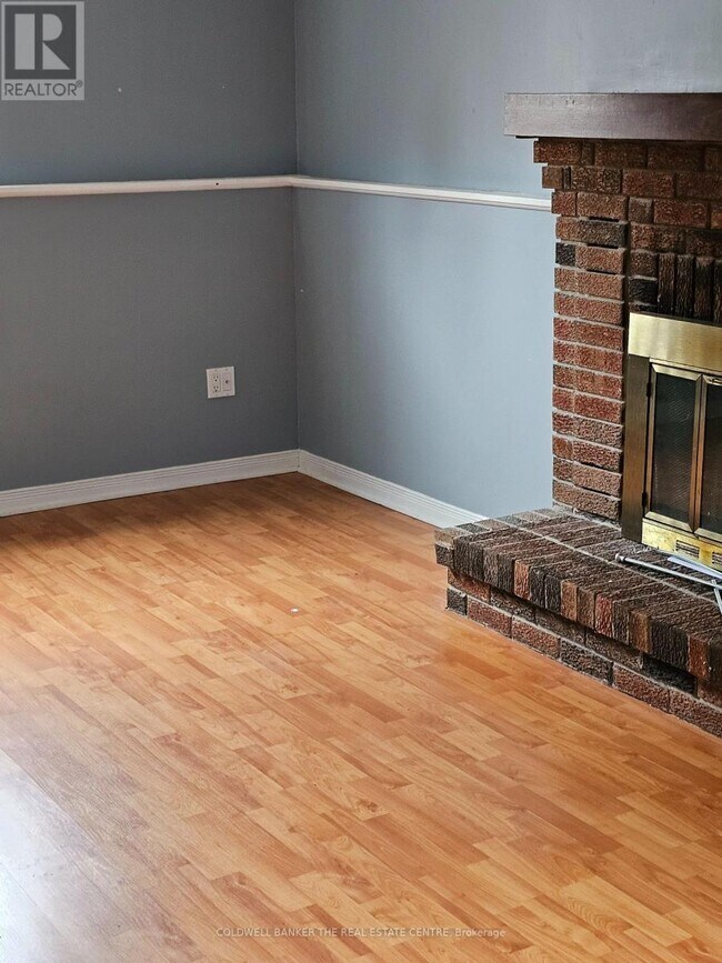 Photo du bâtiment - 3 Baxter Crescent