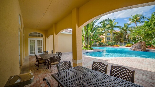 Interior Photo - Club Caribe Apartments SPRING SPECIAL