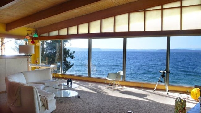 Building Photo - 4905 SW Othello St