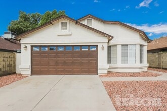 Building Photo - 1938 E Wagoner Rd