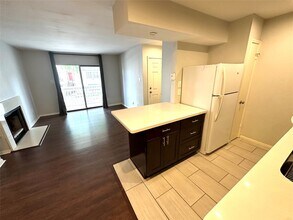 Building Photo - 2750 Holly Hall St