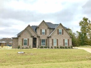 Building Photo - 4426 Davall Cir