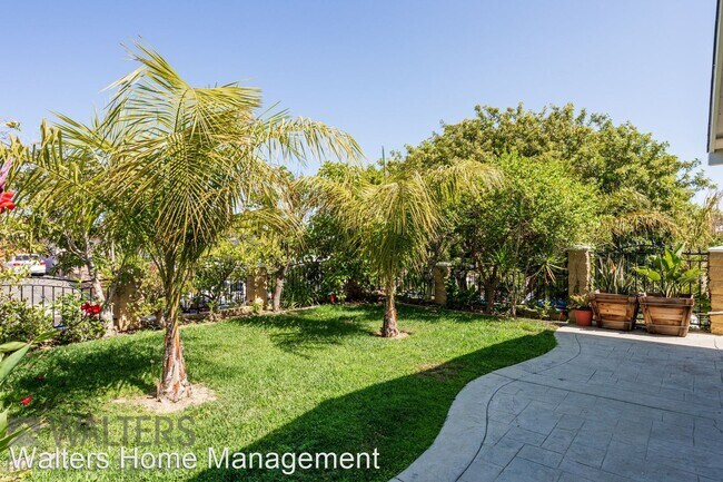 Foto del edificio - 3 br, 1 bath House - 210 Hollenbeck Road