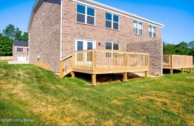 Building Photo - 203 Dixon Cir