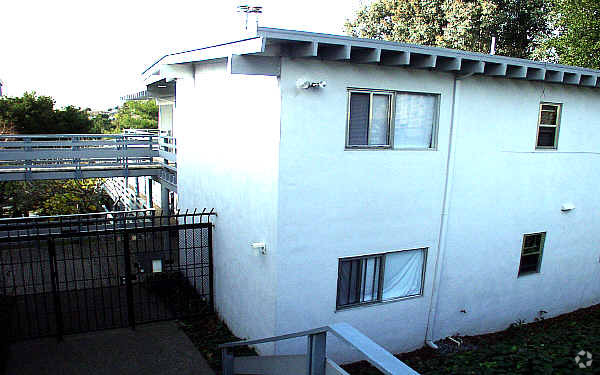 The Dimond Heights Apartments - Dimond Heights Apartments