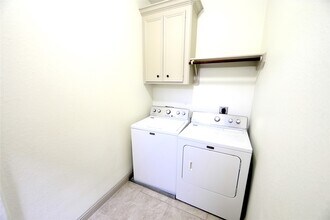 Building Photo - 4514 Inker St