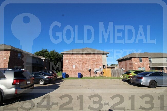 Foto del edificio - 306 Creek St