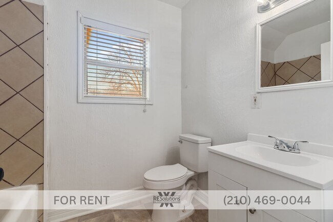 Foto del edificio - 1630 W Rosewood Ave