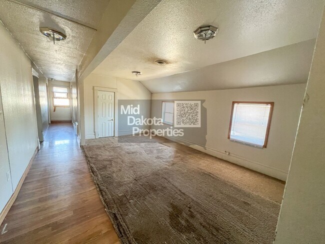 Foto del edificio - 821 E 7th Ave