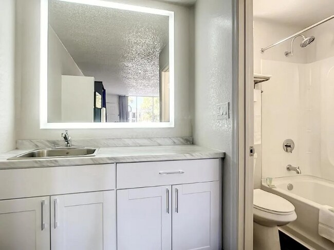 Building Photo - 2535 FL-16