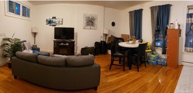 Foto del edificio - 616 E 16th St