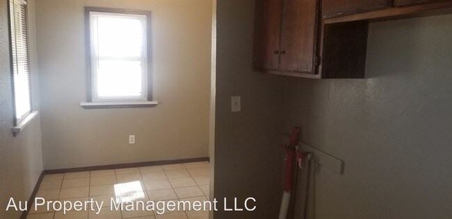 Building Photo - 1 br, 1 bath House - 1213 N Woodland