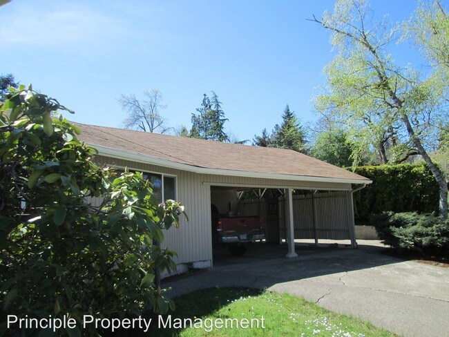 Foto del edificio - 4 br, 1 bath House - 170 E 40th Ave