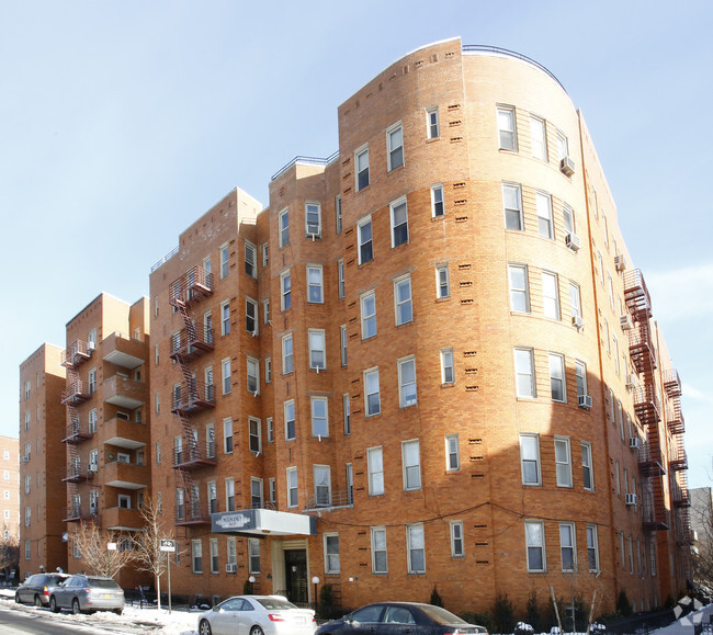 Primary Photo - Shore Ridge Apt. Corp.