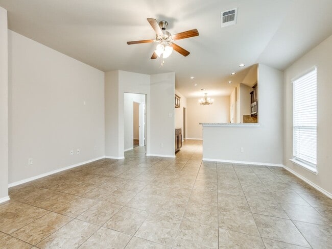 Building Photo - 1312 Silver Maple Ln