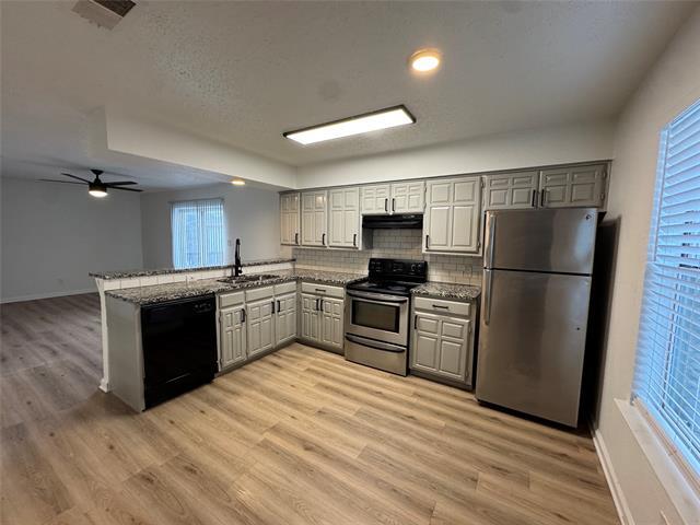 Foto del edificio - 762 E Warrior Trail