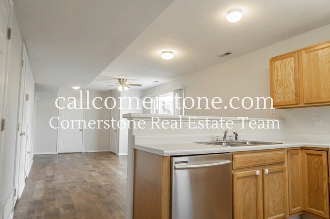 Foto del edificio - 7902 Antelope Valley Point
