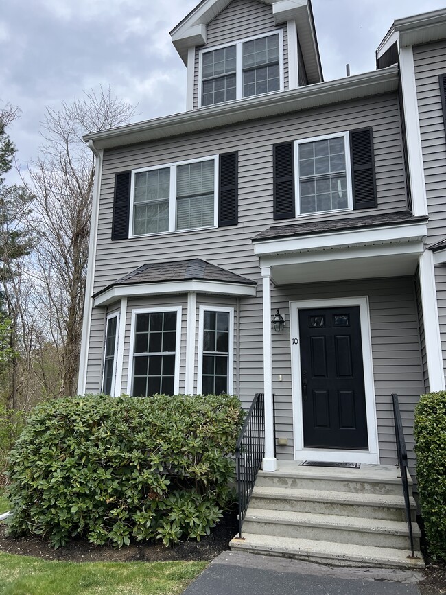 Foto del edificio - 10 Juneberry Ln