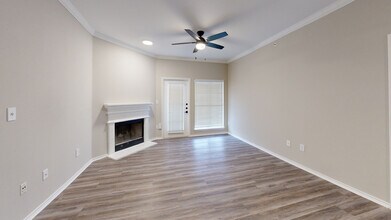 Interior Photo - Red Stone Ranch