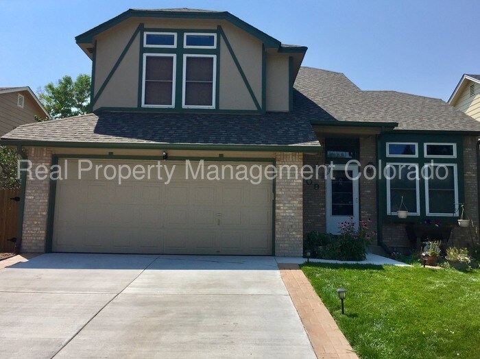 Building Photo - Beautiful Home in Founders Village
