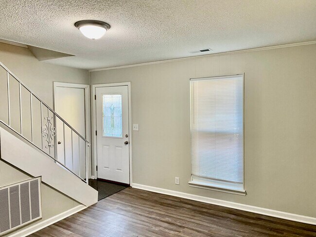 Foto del edificio - 7318 Haven Hill Ln