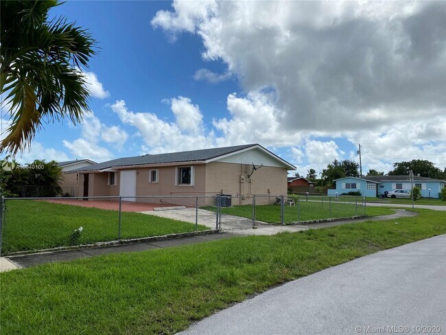 Foto del edificio - 12385 SW 187th Terrace
