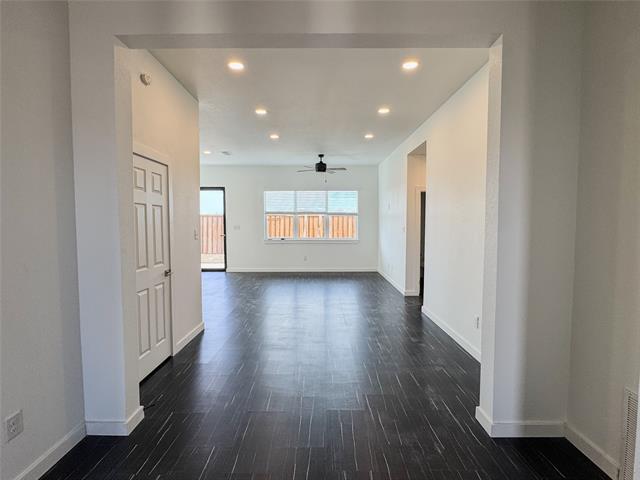 Foto del edificio - 340 Lucy Rd