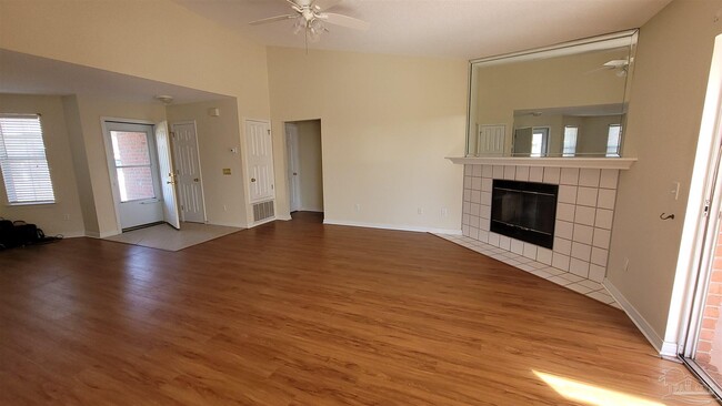 Building Photo - 1459 Cacao Ln