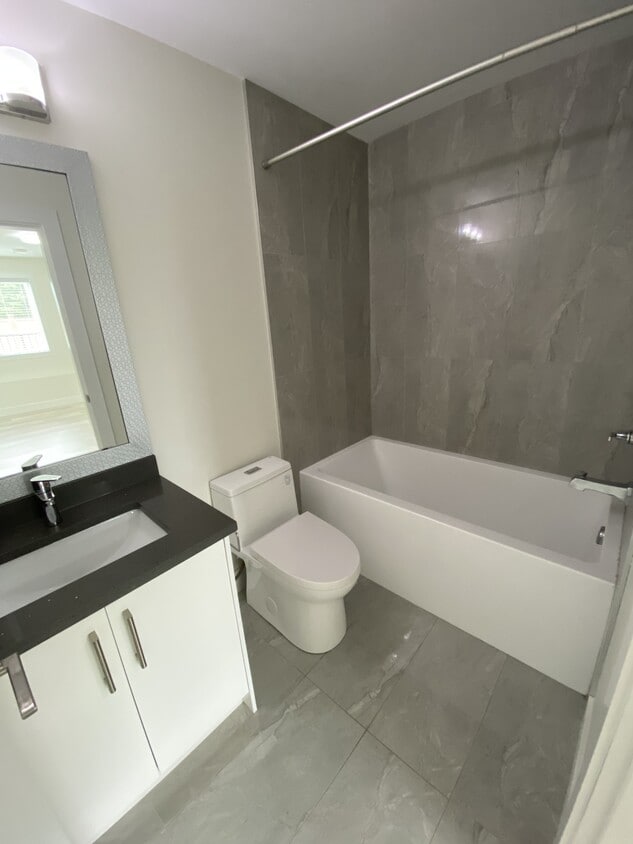 Building Photo - 8373 Breakey St