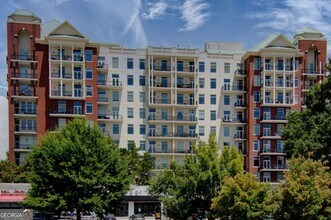 Building Photo - 3820 Roswell Rd NE