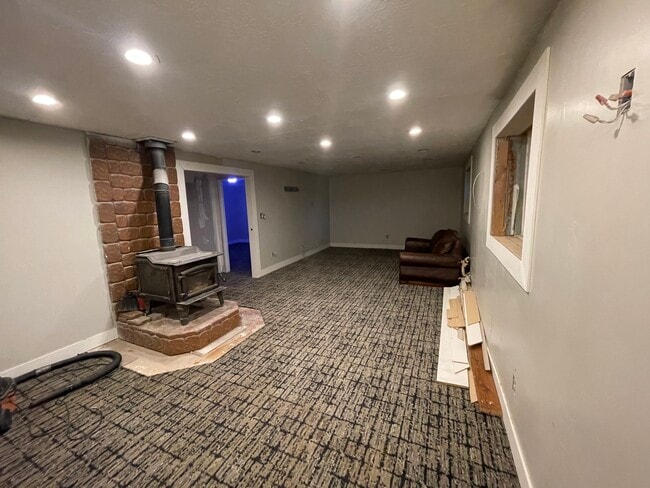 Building Photo - 2130 S 9500 W