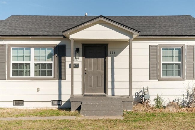 Foto del edificio - 314 W 36th St