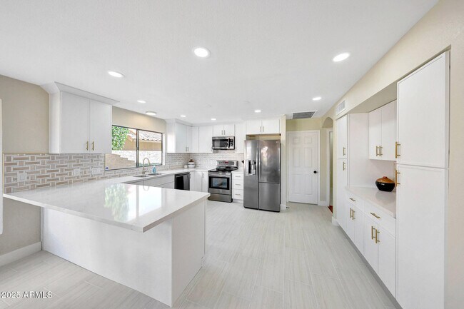 Foto del edificio - 9214 W Kerry Ln