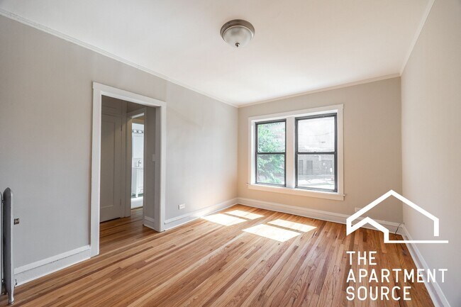 Foto del edificio - 2706 N Spaulding Ave