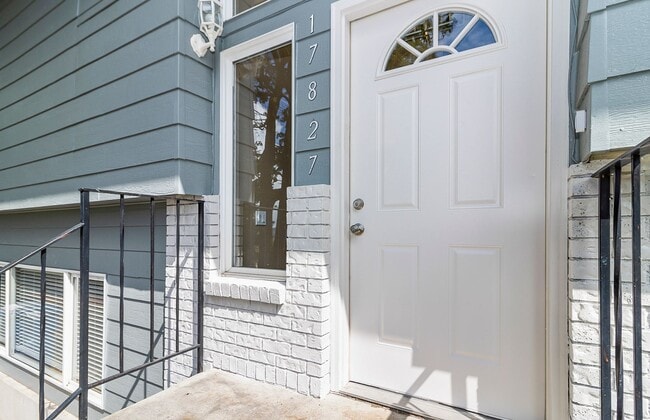Building Photo - Snohomish Split level for Rent!
